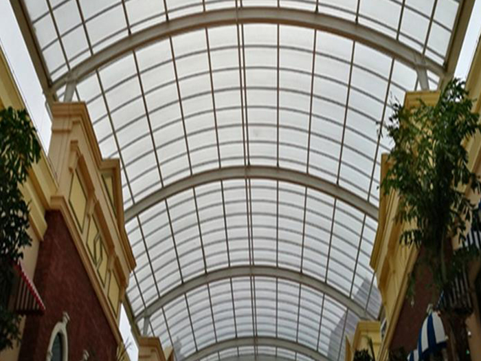 汕头屋面网架顶棚吊装方案